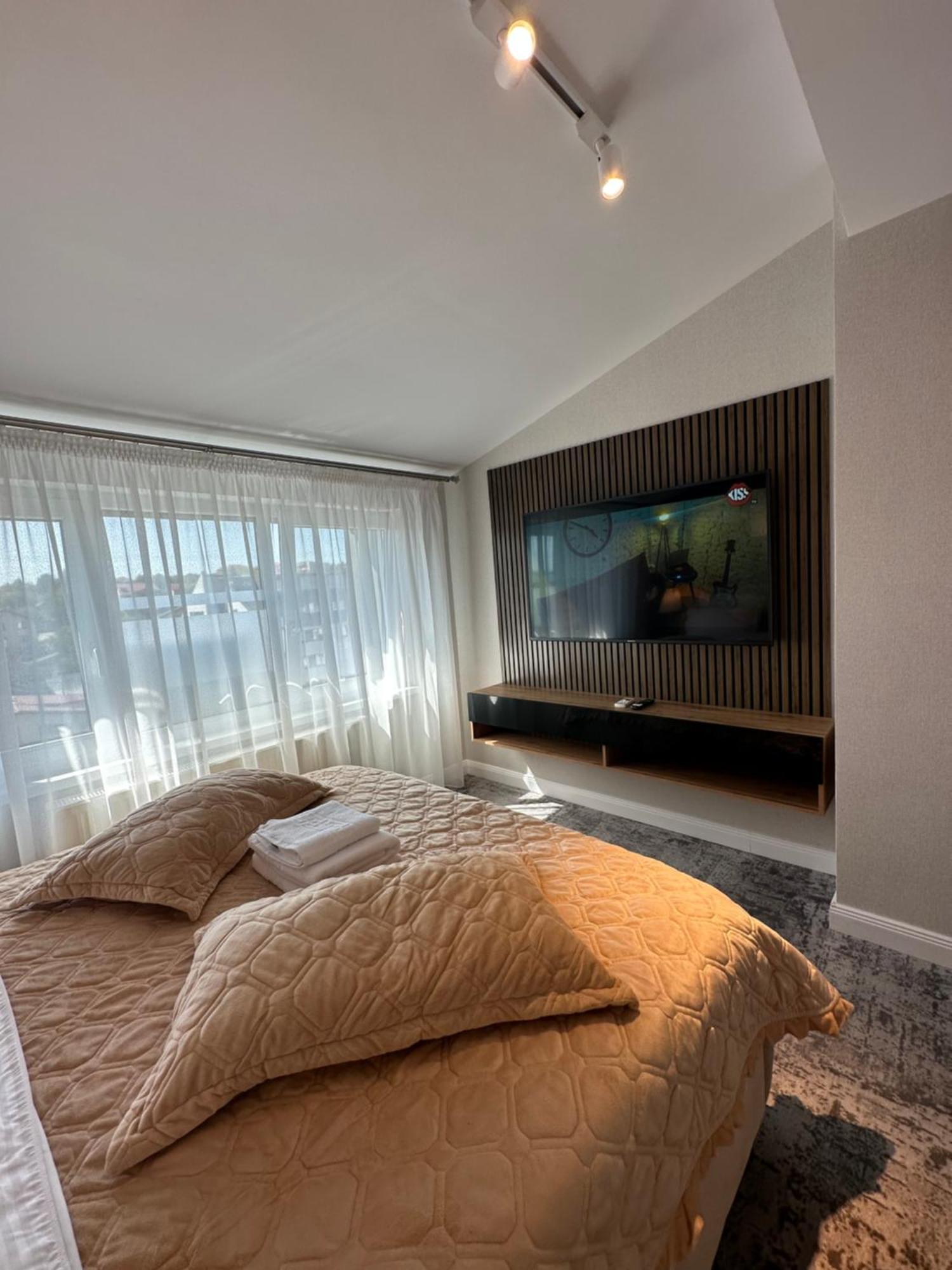 Complex Rediu 54 Luxury Apartaments Iasi Exterior photo