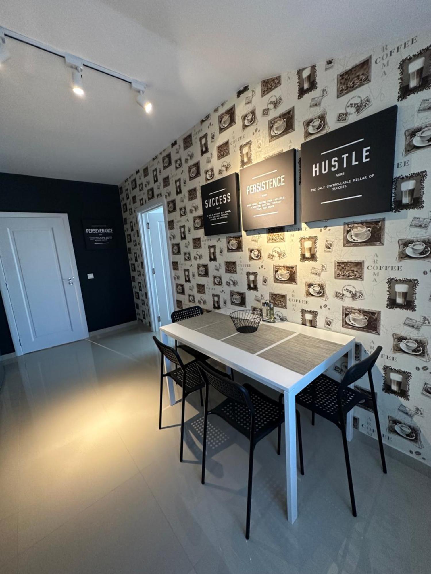 Complex Rediu 54 Luxury Apartaments Iasi Exterior photo