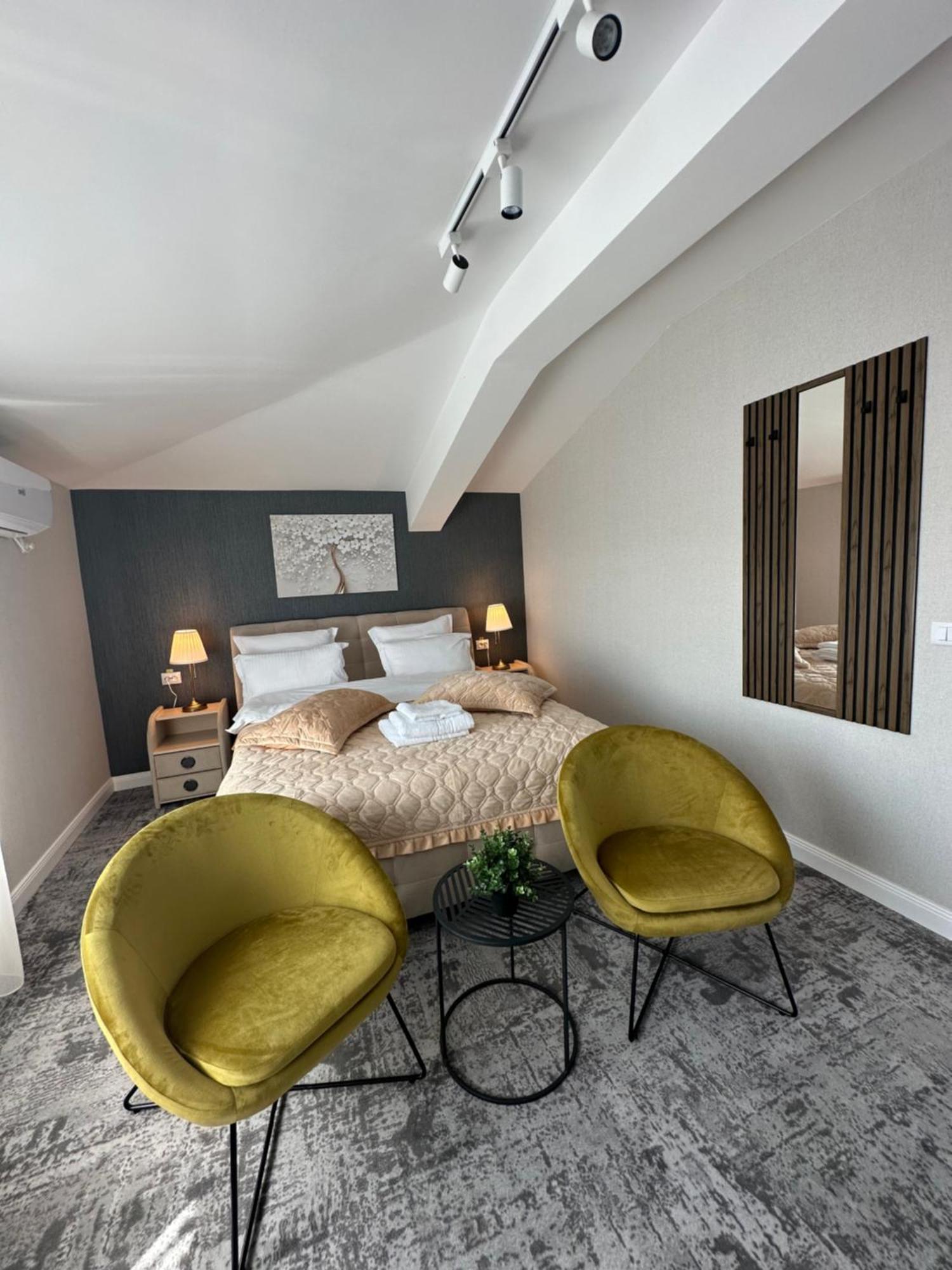 Complex Rediu 54 Luxury Apartaments Iasi Exterior photo