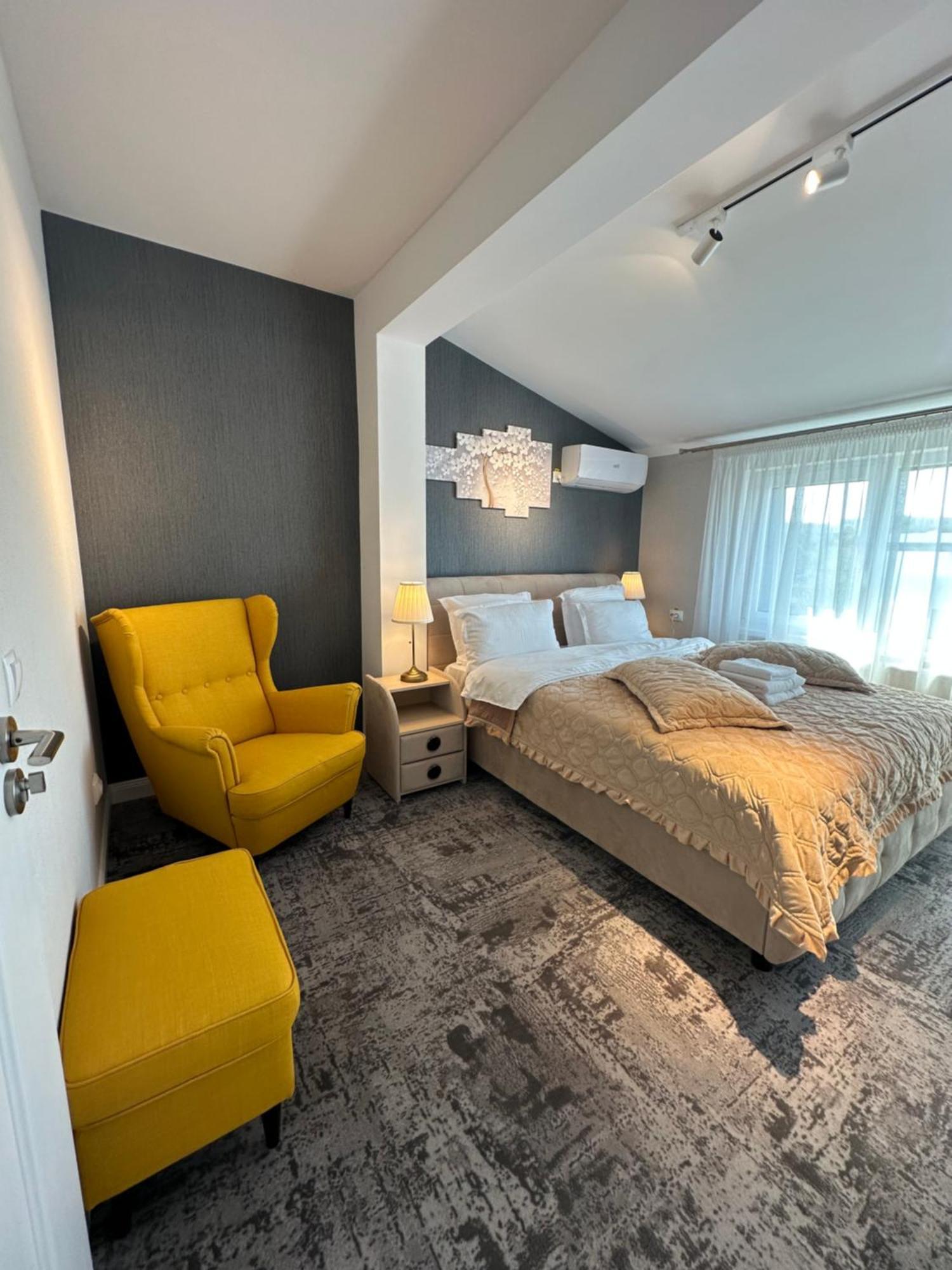 Complex Rediu 54 Luxury Apartaments Iasi Exterior photo
