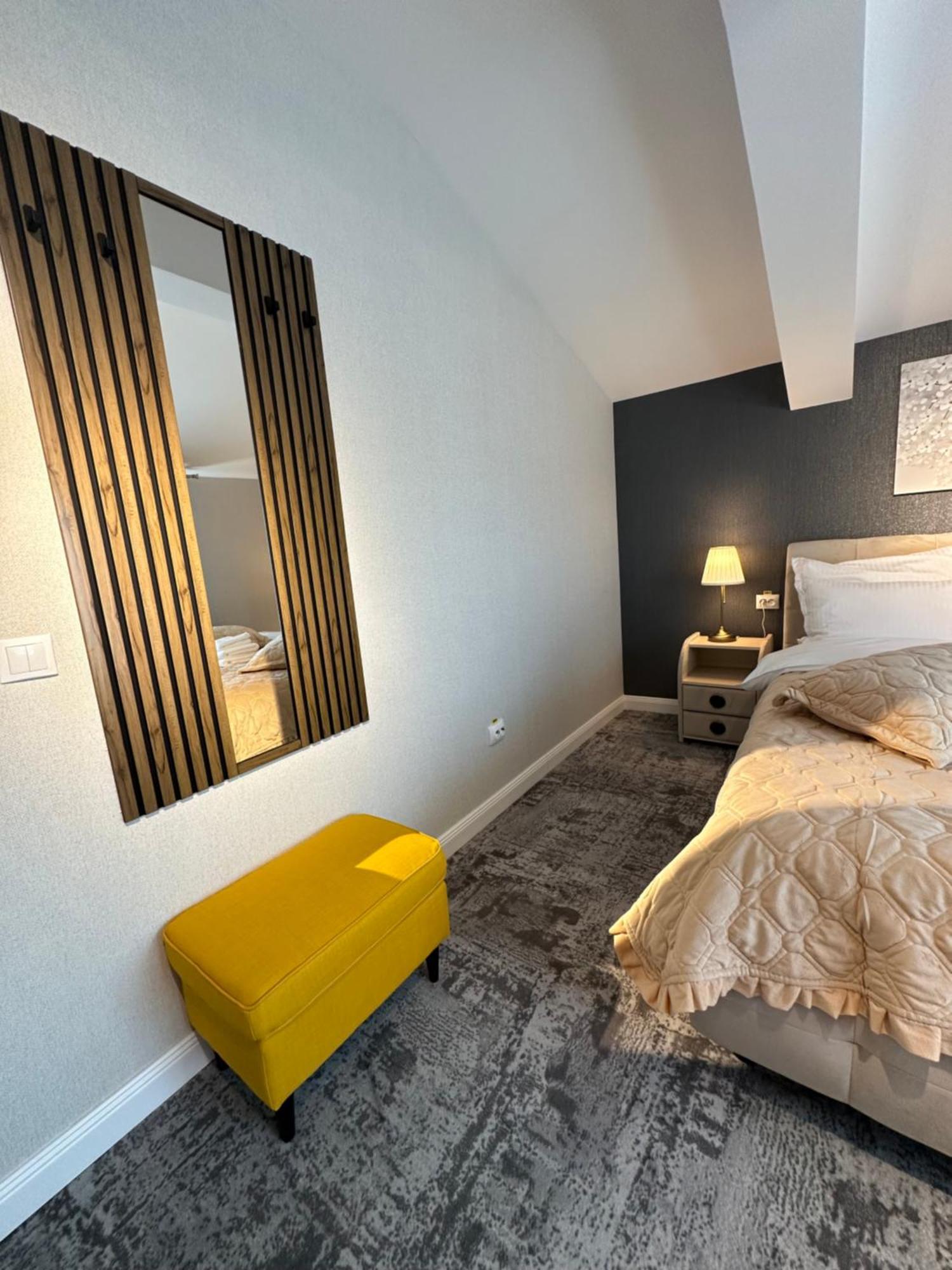 Complex Rediu 54 Luxury Apartaments Iasi Exterior photo