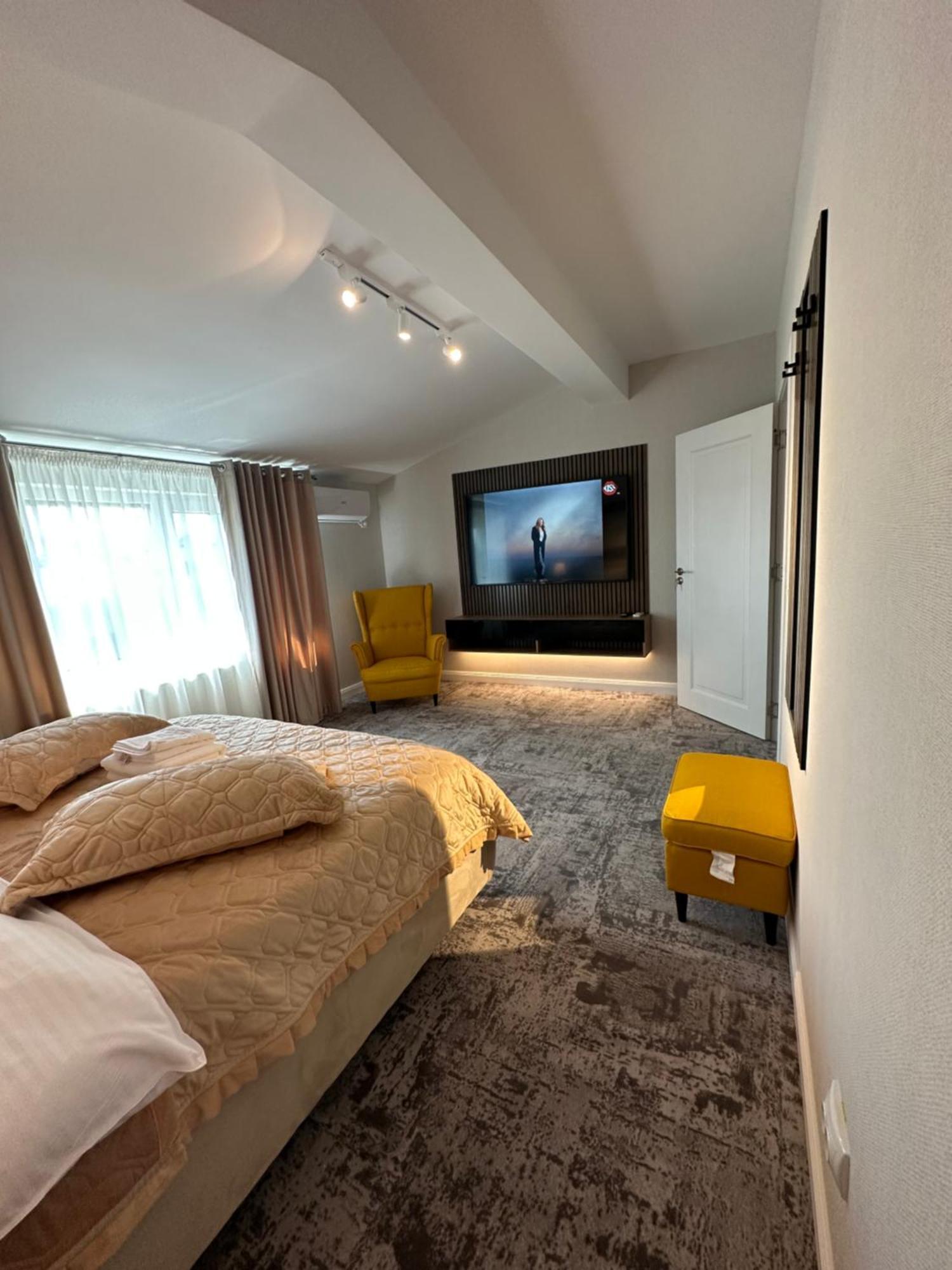 Complex Rediu 54 Luxury Apartaments Iasi Exterior photo